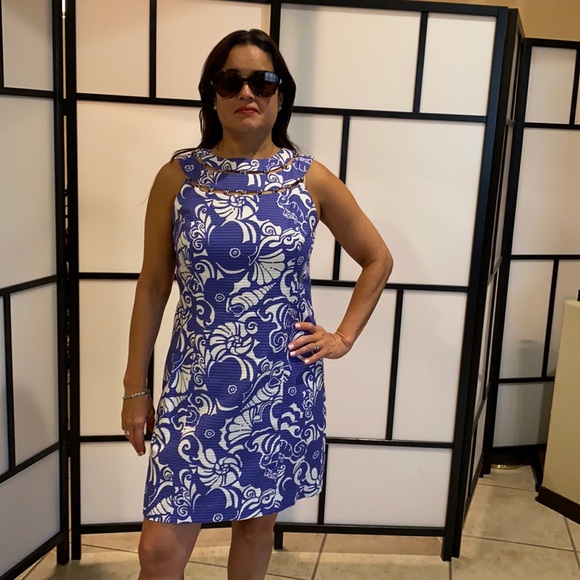 - -Lilly Pulitzer Dress size—-12
Excellent condition - Picture 3 of 15